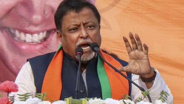 রাজনীতির স্বার্থে কোনও রাজনৈতিক দলে আশ্রয় একাংশের