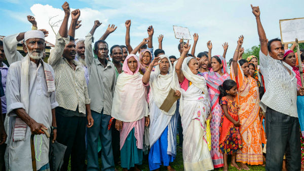 কিভাবে এই 'বিদেশী'র এতদিন ভারতে থাকছিলেন?