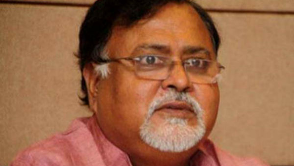 রাজ্যপাল, পদ্মপাল বলেছিলেন পার্থ