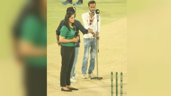 ভাইরাল দৃশ্য ঘিরে অভিযোগ