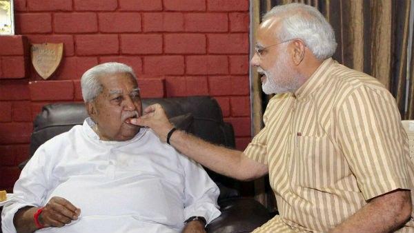 দুই বার গুজরাতের মুখ্যমন্ত্রী নির্বাচিত হন কেশুভাই