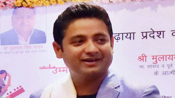 এক ম্যাচে সেরা বোলিং
