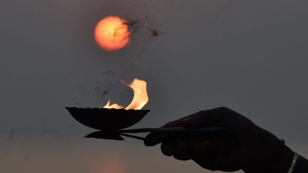 যাত্রাপথের আকর্ষণ