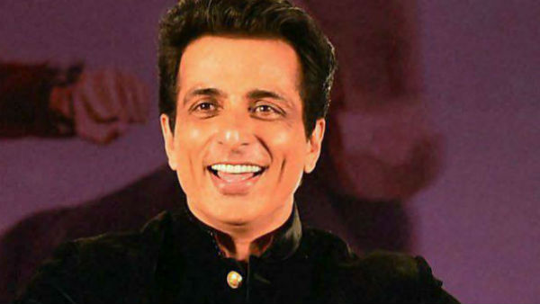কলকাতার পুজোয় সোনু সুদ
