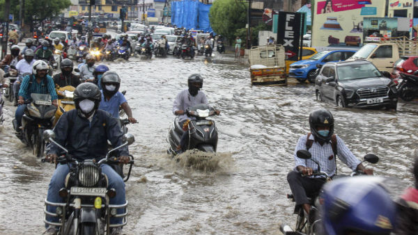 হায়দরাবাদে মৃত ১১ জন