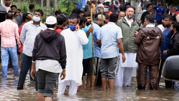 মন্ত্রিসভার জরুরি বৈঠক ডেকেছেন তেলাঙ্গানার মুখ্যমন্ত্রী