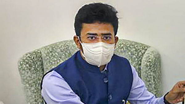 যুব মোর্চাকে ভয় পাচ্ছেন মমতা