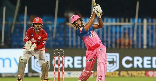 সেরা বোলিং স্পেল