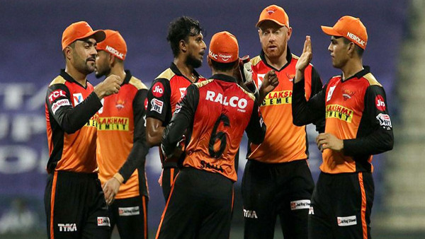 পয়েন্ট তালিকার শেষ চার দল