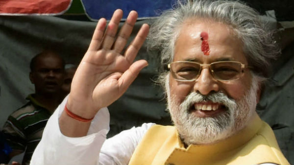সুদীপ বন্দ্যোপাধ্যায় একাধিক দলের সঙ্গে যোগাযোগ রাখেন!