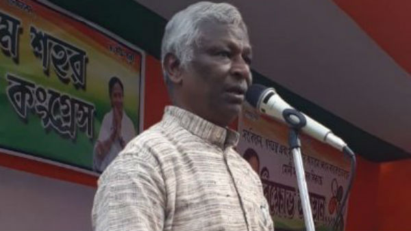 প্রয়াত প্রাক্তন বিধায়কের শেষকৃত্য নিয়ে তুলকালাম ঝাড়গ্রামে প্রয়াত প্রাক্তন বিধায়কের শেষকৃত্য নিয়ে তুলকালাম ঝাড়গ্রামে