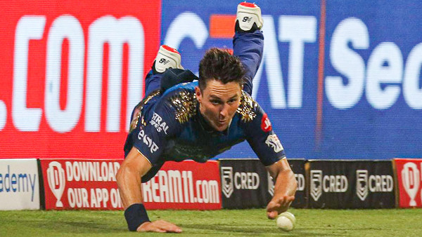 মুম্বই ইন্ডিয়ান্সের জার্সিতে সর্বাধিক উইকেট