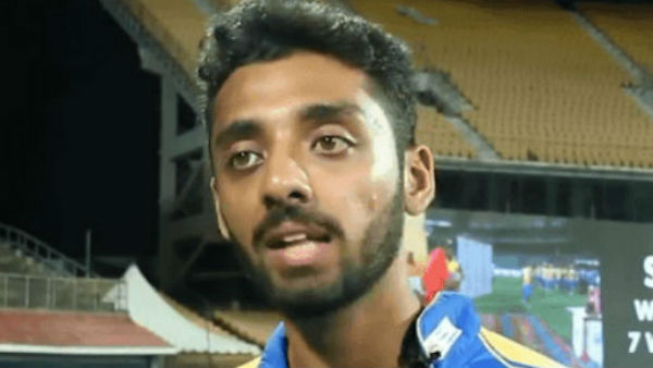 কবে থেকে আইপিএলে বরুণ চক্রবর্তী