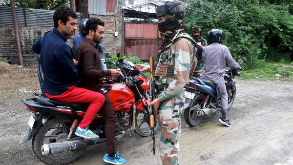 চলতি মাসেই মুর্শিদাবাদ থেকে গ্রেফতার হয় আরও এক