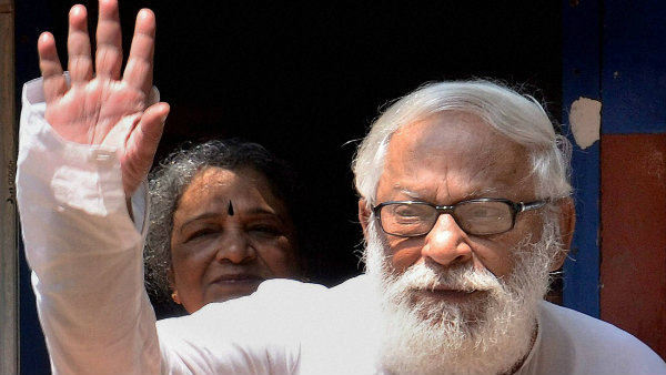 সৌমিত্রর মৃত্যুতে শোকবার্তা বুদ্ধদেবের