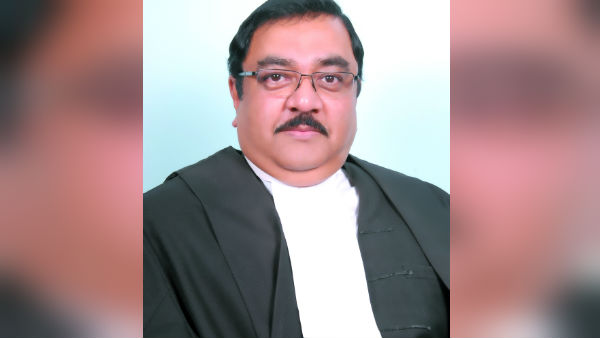 প্লাজমা থেরাপির আগেই প্রয়াত কলকাতা হাইকোর্টের অবসরপ্রাপ্ত বিচারপতি অমিতাভ লালা প্লাজমা থেরাপির আগেই প্রয়াত কলকাতা হাইকোর্টের অবসরপ্রাপ্ত বিচারপতি অমিতাভ লালা