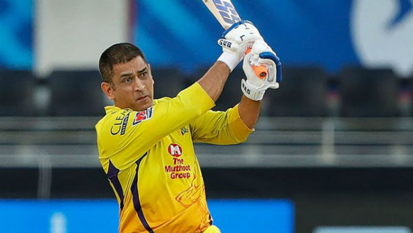 কেন পন্থকে ধোনির সঙ্গে তুলনা করেন, প্রশ্ন তুললেন গম্ভীর