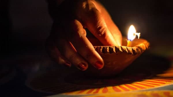 ভূত চতুর্দশীতে কোন পুজো করতে পারেন?
