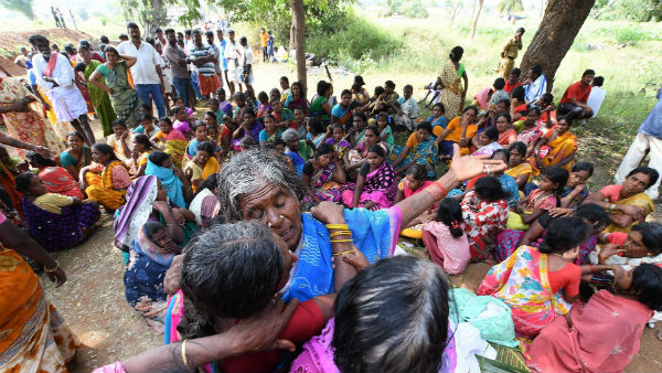 প্রশাসনিক দুর্নীতি নিয়ে পুরুলিয়ায় ডেপুটেশন জমা কুর্মি সমাজের প্রশাসনিক দুর্নীতি নিয়ে পুরুলিয়ায় ডেপুটেশন জমা কুর্মি সমাজের