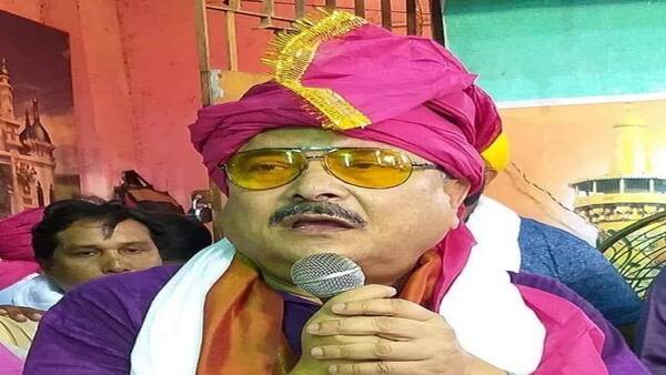 তৃণমূলে সক্রিয় ছিলেন মদন