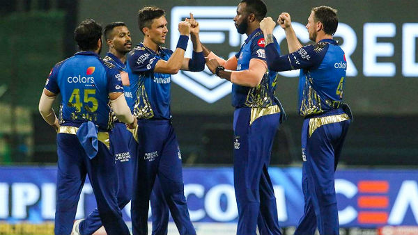 টানা দ্বিতীয় বার আইপিএল ফাইনালে মুম্বই ইন্ডিয়ান্স