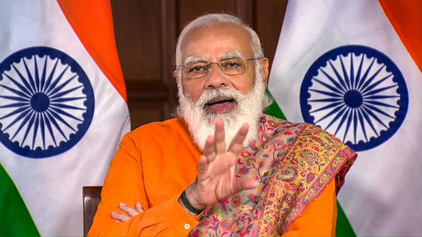 ওয়েইসির হোম টার্ফে মোদী!