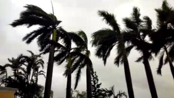 আগামী ২৪ ঘণ্টার মধ্যে ল্যান্ডফল!