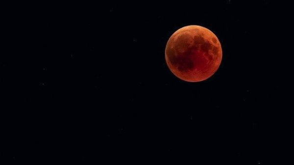 নভেম্বর ২০২০ এর চন্দ্রগ্রহণ