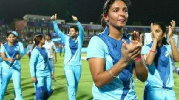 বিদেশ থেকে বারো