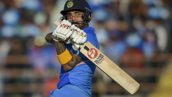 ভারতের সামনে ৩ নাম ঘোরাফেরা করছে