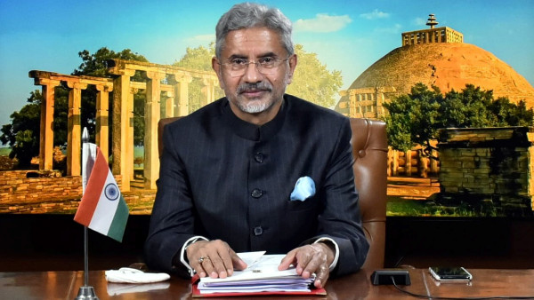 ২০০ বছর পুরোনো মন্দিরে জয়শঙ্কর