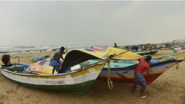 করোনাকালে ত্রাণ
