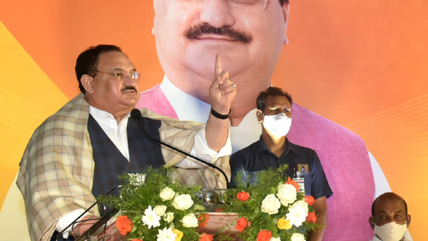 কেসিআর-এর পতনের সূচনা