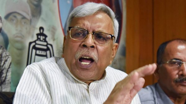 সিনিয়র নেতারা শঙ্কিত
