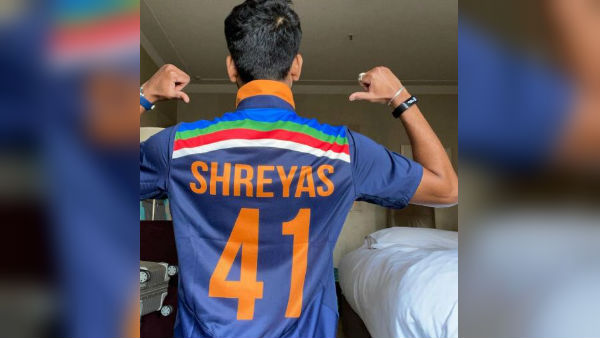 আকর্ষণের কেন্দ্রে ভারতের জার্সি
