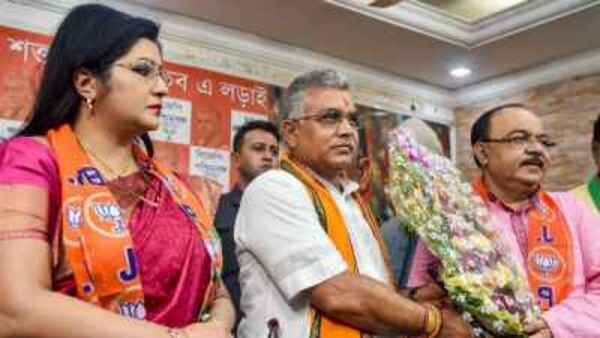 দ্বন্দ্বের সূত্রপাত বিজেপির বিজয়া সম্মেলনীকে ঘিরে