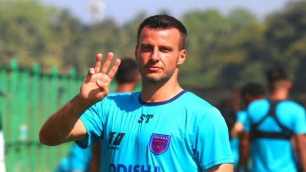 রোনাল্ডো থেকে রুনিদের আক্রমণ সামলেছেন, আজ আইএসএলে অভিষেক রয় কৃষ্ণর প্রাক্তন সতীর্থের রোনাল্ডো থেকে রুনিদের আক্রমণ সামলেছেন, আজ আইএসএলে অভিষেক রয় কৃষ্ণর প্রাক্তন সতীর্থের