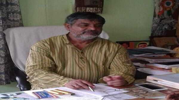 মহিলা কর্মীর নিশানায় তৃণমূল নেতা