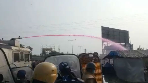 অসুস্থ হয়ে পড়েন নেতারা