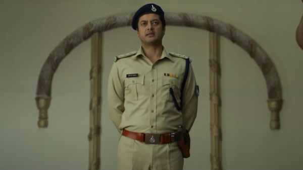 পুরোটাই মিল রয়েছে দু’টি ছবির