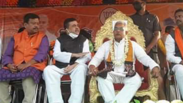 দিলীপ ঘোষের সঙ্গে তাঁর ফারাক বোঝা গিয়েছিল মঞ্চেই