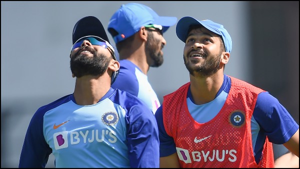 পরিবর্ত কে
