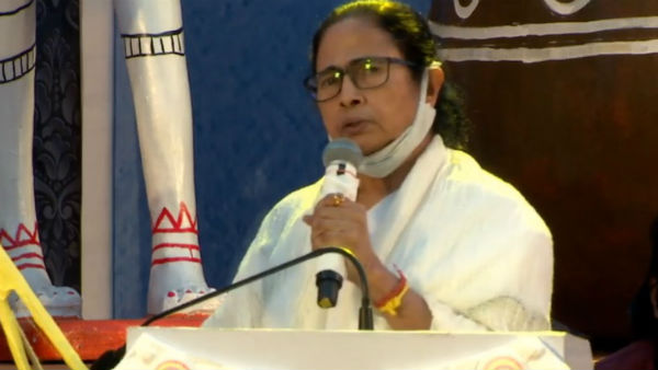 মমতার টুইট বিশ্বভারতী প্রসঙ্গে