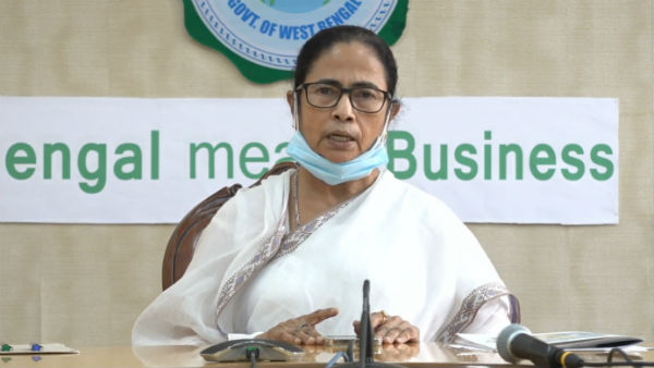 ৭ ডিসেম্বর থেকে জেলা সফরে মমতা