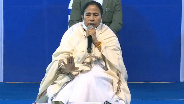 'আমায় রাজনৈতিকভাবে টার্গেট করা হচ্ছে'