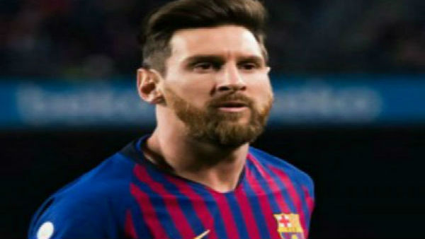 বার্সার হয়ে মেসির কততম গোল