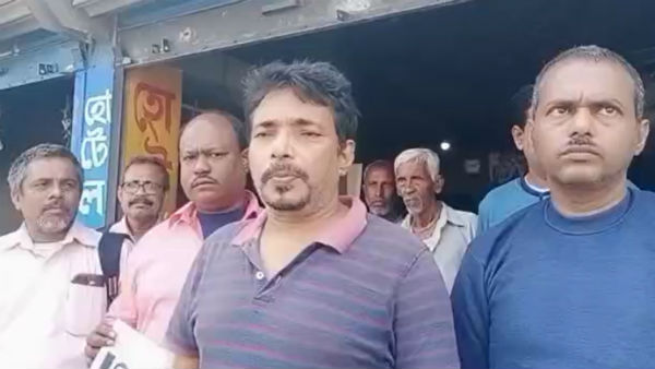 সাম্প্রদায়িক সম্প্রীতির নজির, হারিয়ে যাওয়া মুসলিম ভাইকে ঘরে ফেরালেন হিন্দু ভাইরা সাম্প্রদায়িক সম্প্রীতির নজির, হারিয়ে যাওয়া মুসলিম ভাইকে ঘরে ফেরালেন হিন্দু ভাইরা