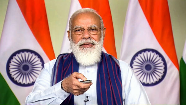 জয়েন্ট পরীক্ষা দেশজোড়া বিতর্কের মাঝেই মুখ পোড়ে বিজেপির