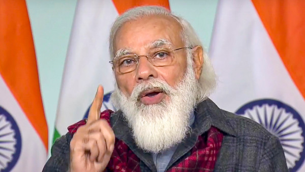 স্বপ্ন দেখাচ্ছে ভারত