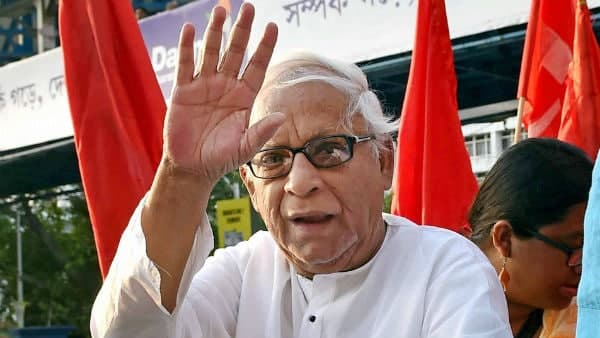 এখনও ভেন্টিলেশনে বুদ্ধদেব